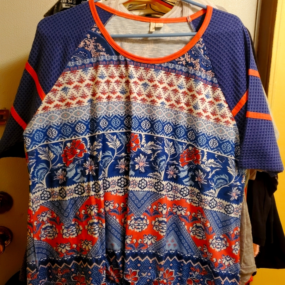Ladies top